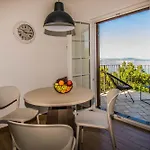Vincent With Beautiful Sea View Terrace Apartamento Klenovica