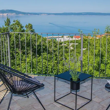 Vincent With Beautiful Sea View Terrace Apartmán Klenovica